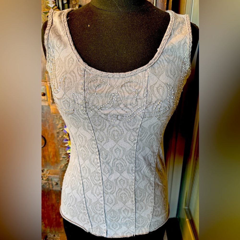 Fitted Gray and Blue Sleeveless Tank Top